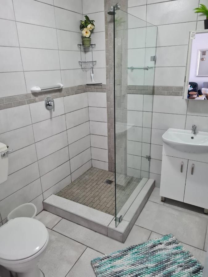 Flamingo Park Langebaan, 2 Bedroom Apartment Bagian luar foto