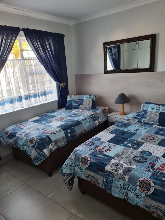 Flamingo Park Langebaan, 2 Bedroom Apartment Bagian luar foto
